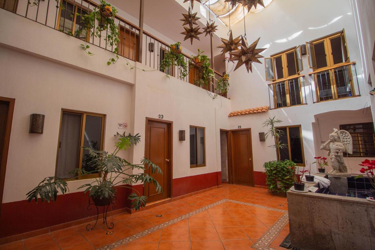 Hotel Degollado Kültér fotó
