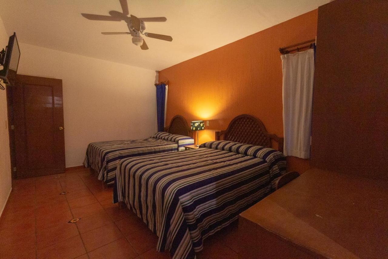 Hotel Degollado Kültér fotó